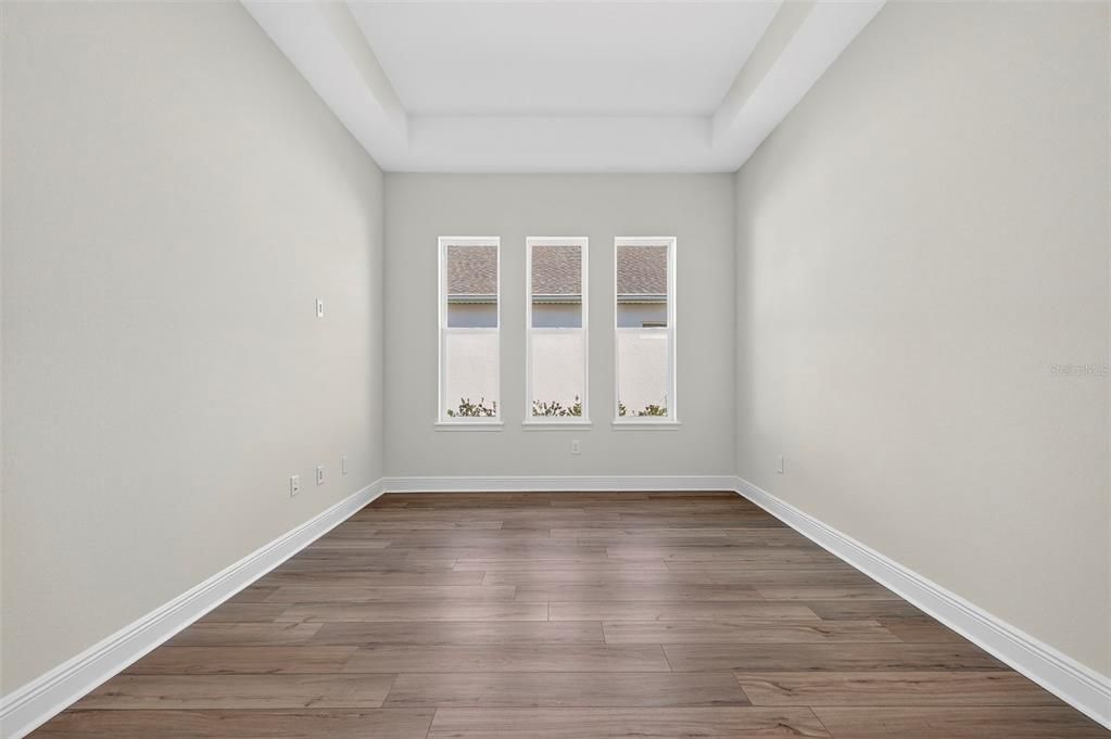 Active With Contract: $565,000 (3 beds, 2 baths, 2133 Square Feet)