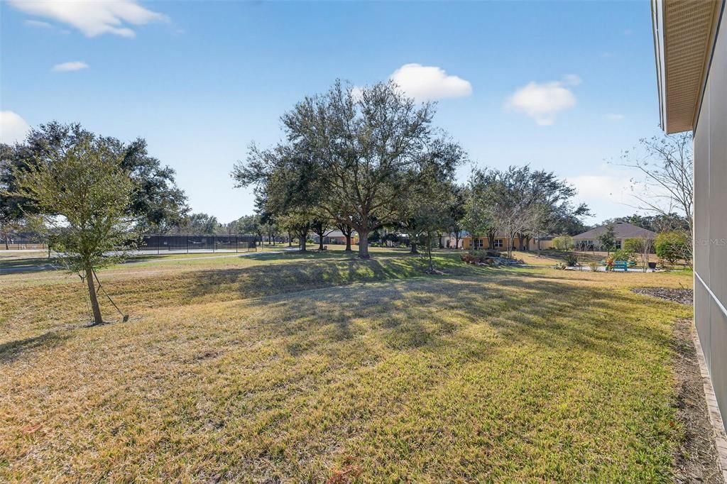 Active With Contract: $565,000 (3 beds, 2 baths, 2133 Square Feet)