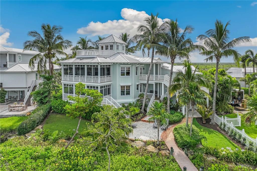 For Sale: $3,500,000 (4 beds, 4 baths, 3886 Square Feet)