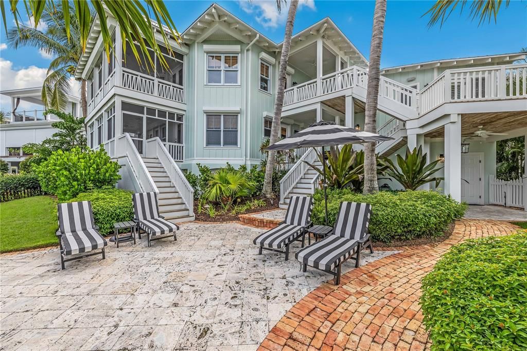 For Sale: $3,500,000 (4 beds, 4 baths, 3886 Square Feet)