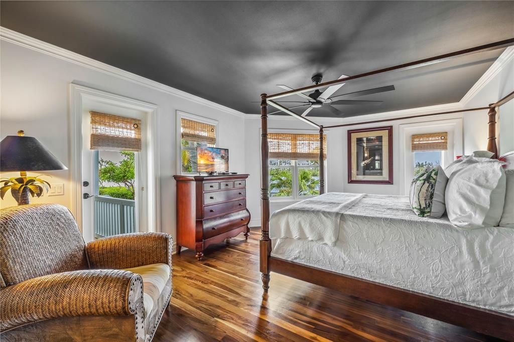 For Sale: $3,500,000 (4 beds, 4 baths, 3886 Square Feet)