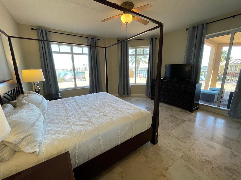 For Rent: $10,000 (3 beds, 3 baths, 2087 Square Feet)