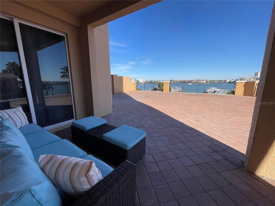 For Rent: $10,000 (3 beds, 3 baths, 2087 Square Feet)