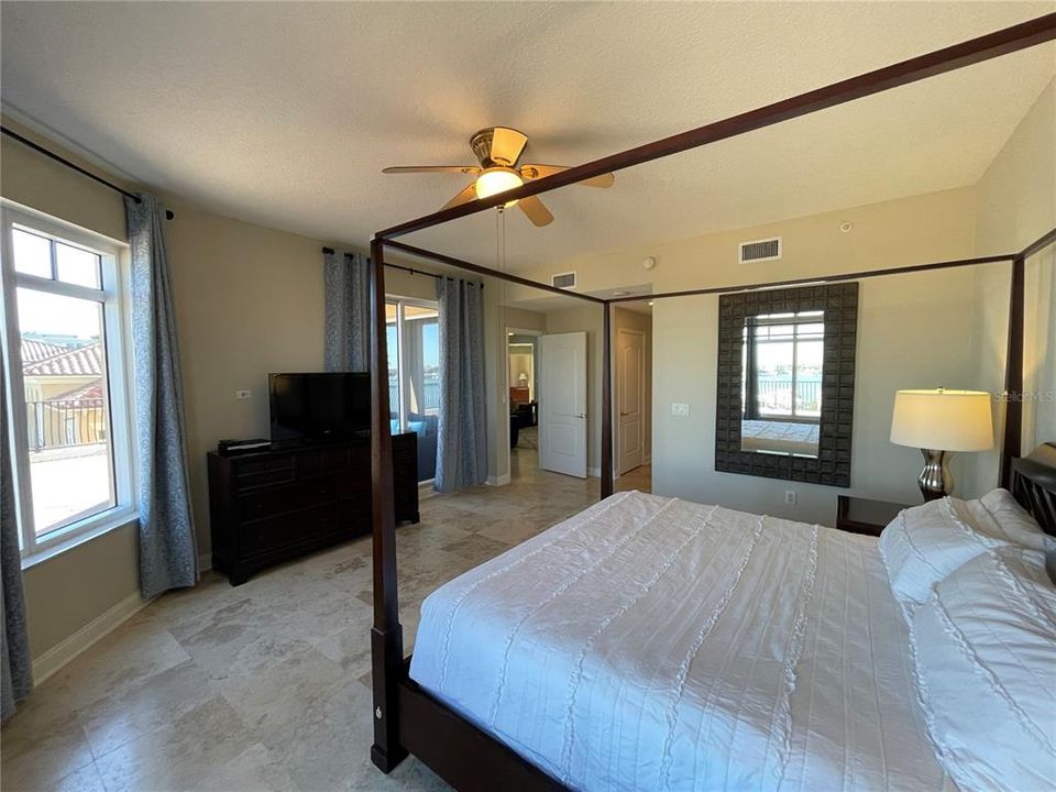 For Rent: $10,000 (3 beds, 3 baths, 2087 Square Feet)