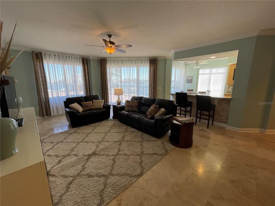 For Rent: $10,000 (3 beds, 3 baths, 2087 Square Feet)