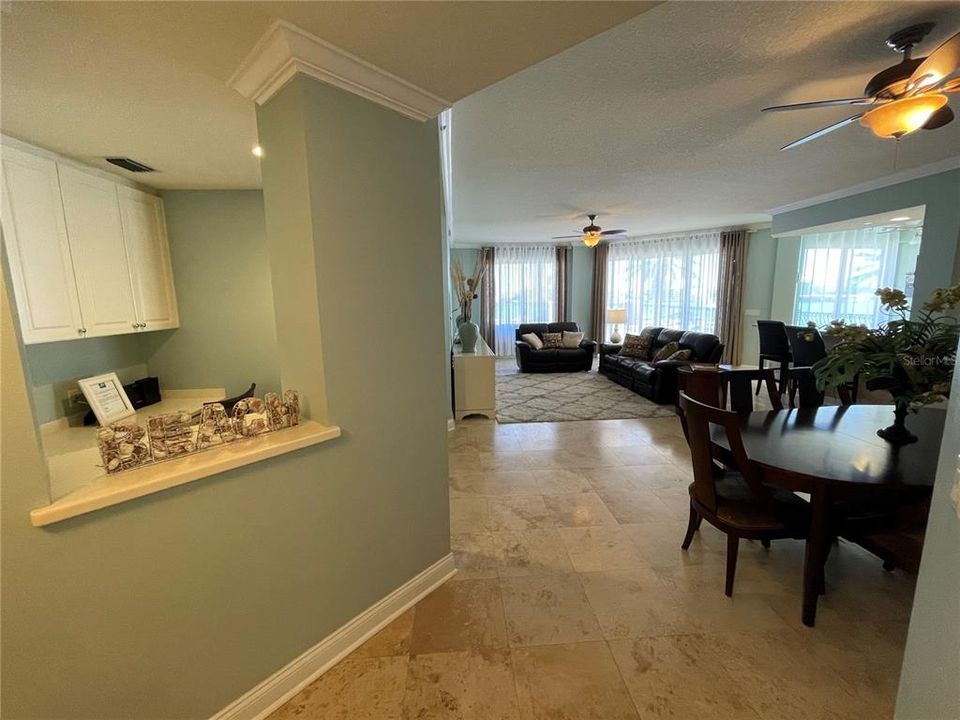 For Rent: $10,000 (3 beds, 3 baths, 2087 Square Feet)