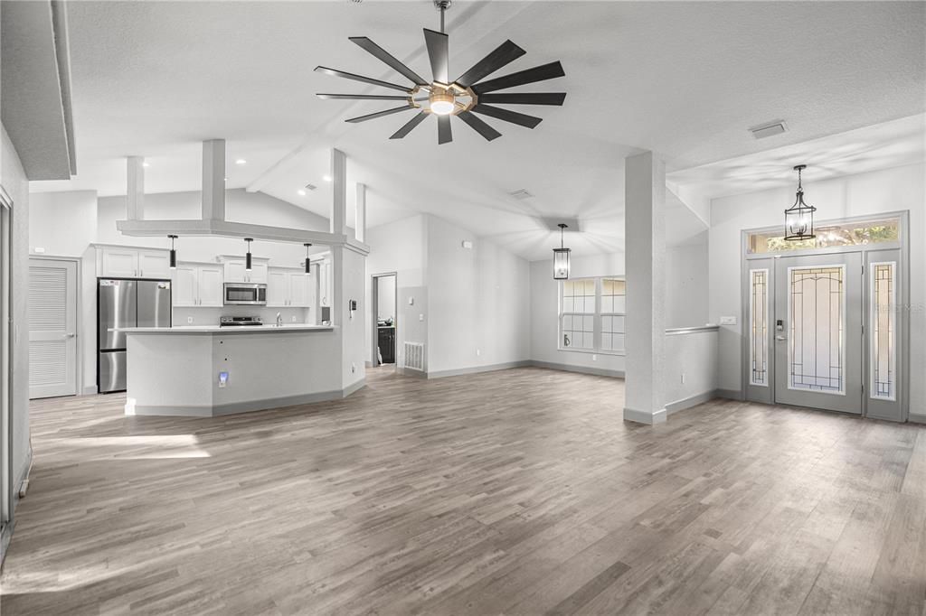 For Sale: $1,399,999 (3 beds, 2 baths, 2146 Square Feet)