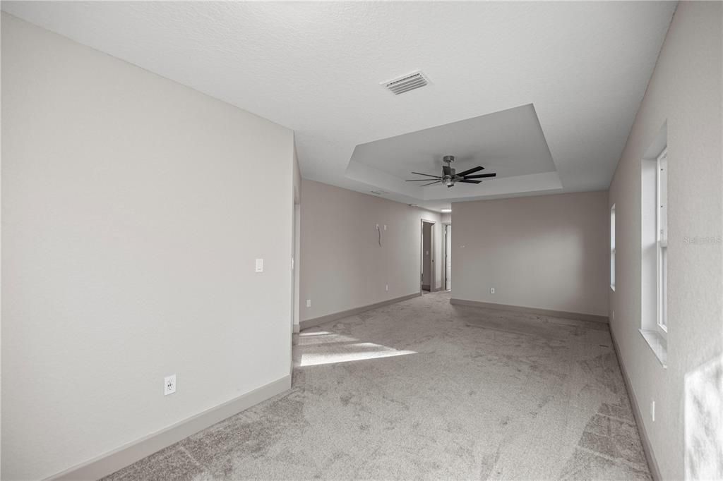 For Sale: $1,399,999 (3 beds, 2 baths, 2146 Square Feet)