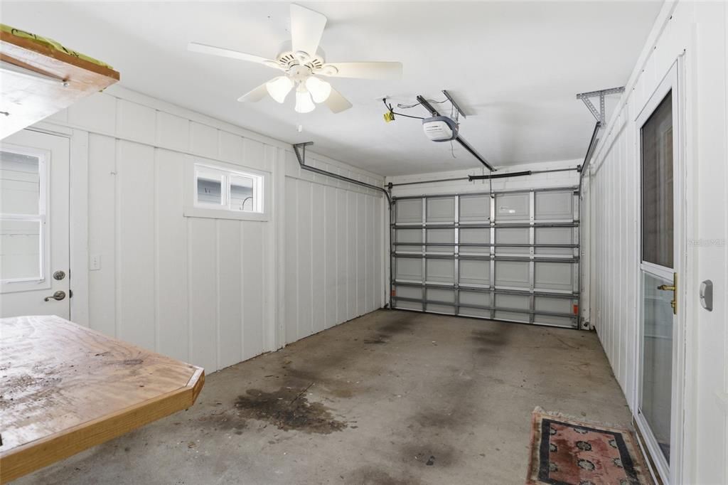 Под контрактом: $239,900 (2 спален, 2 ванн, 1504 Квадратных фут)