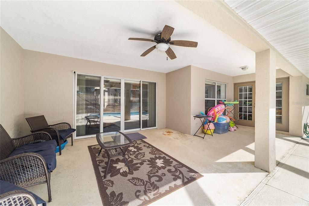 Active With Contract: $618,750 (6 beds, 3 baths, 2656 Square Feet)