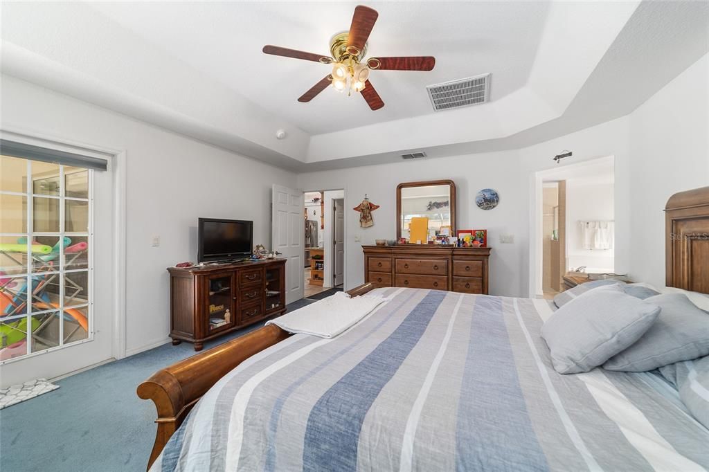 Active With Contract: $618,750 (6 beds, 3 baths, 2656 Square Feet)