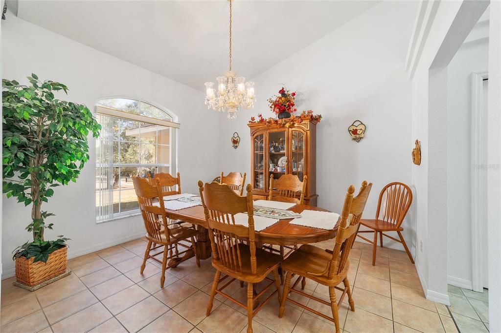 Active With Contract: $618,750 (6 beds, 3 baths, 2656 Square Feet)