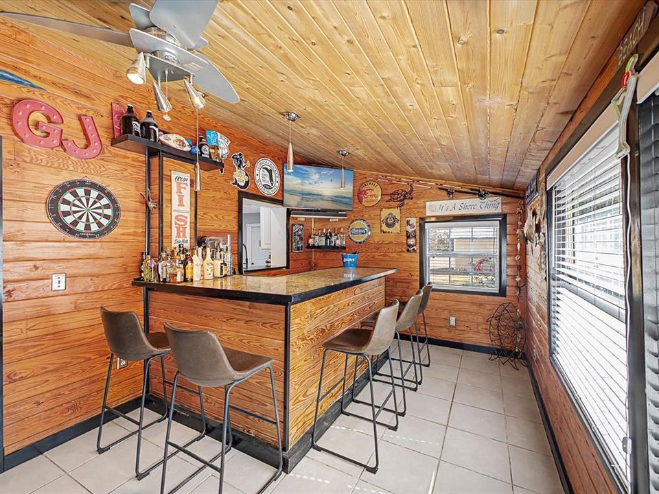 На продажу: $487,000 (3 спален, 2 ванн, 1890 Квадратных фут)
