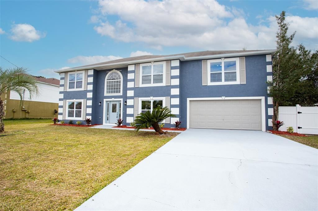 Recently Sold: $390,000 (5 beds, 3 baths, 2928 Square Feet)