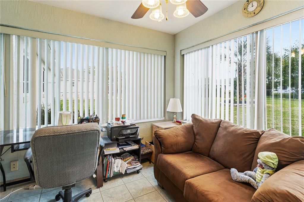 Activo con contrato: $179,000 (2 camas, 2 baños, 1080 Pies cuadrados)