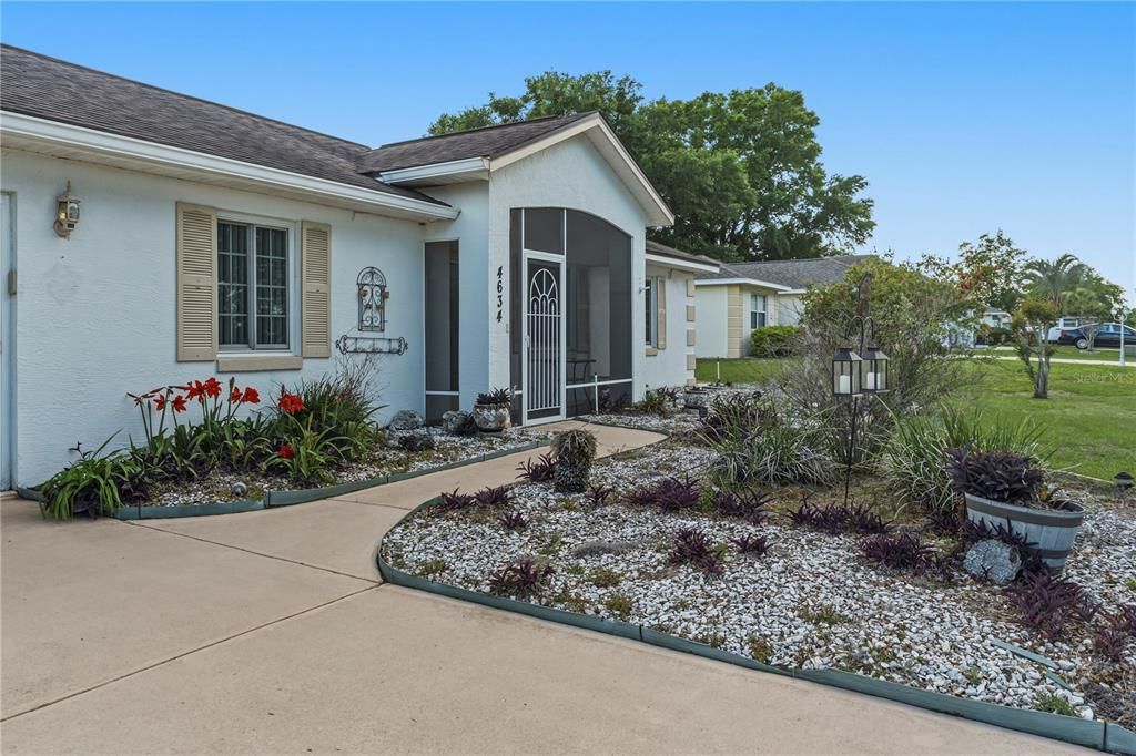 Activo con contrato: $179,000 (2 camas, 2 baños, 1080 Pies cuadrados)