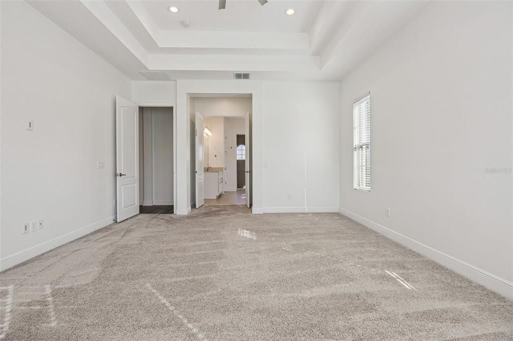 For Sale: $1,075,000 (4 beds, 3 baths, 2650 Square Feet)