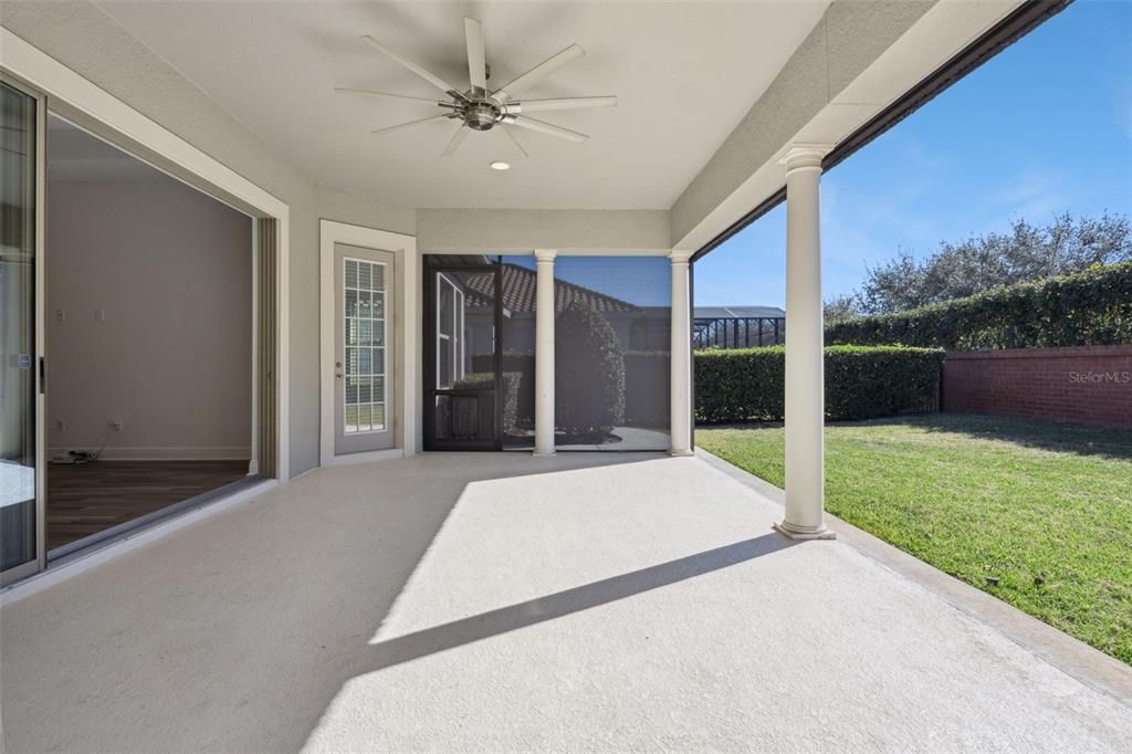 For Sale: $1,075,000 (4 beds, 3 baths, 2650 Square Feet)