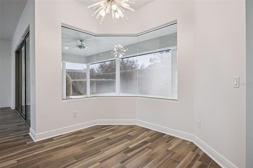 For Sale: $1,075,000 (4 beds, 3 baths, 2650 Square Feet)