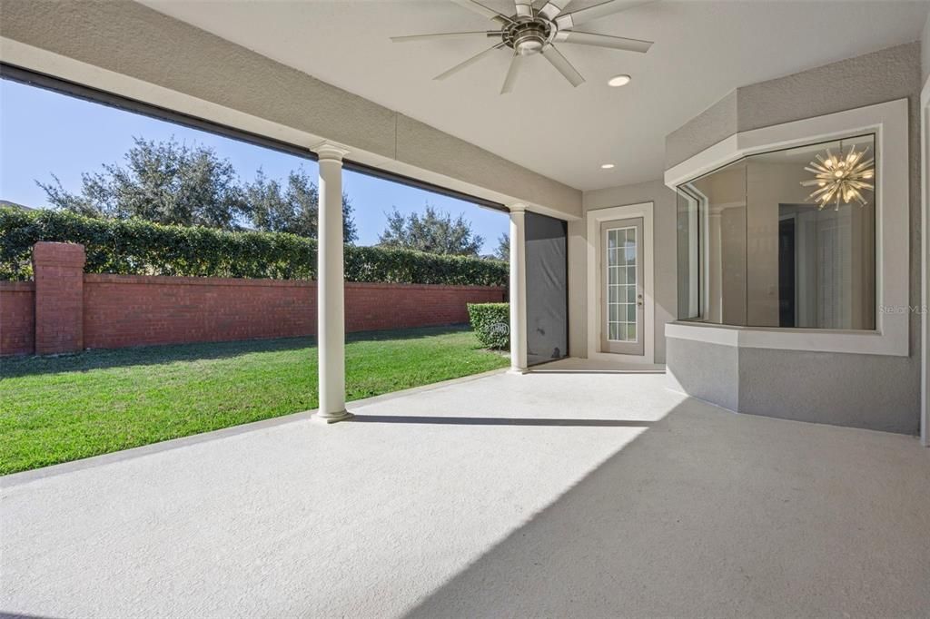 For Sale: $1,075,000 (4 beds, 3 baths, 2650 Square Feet)