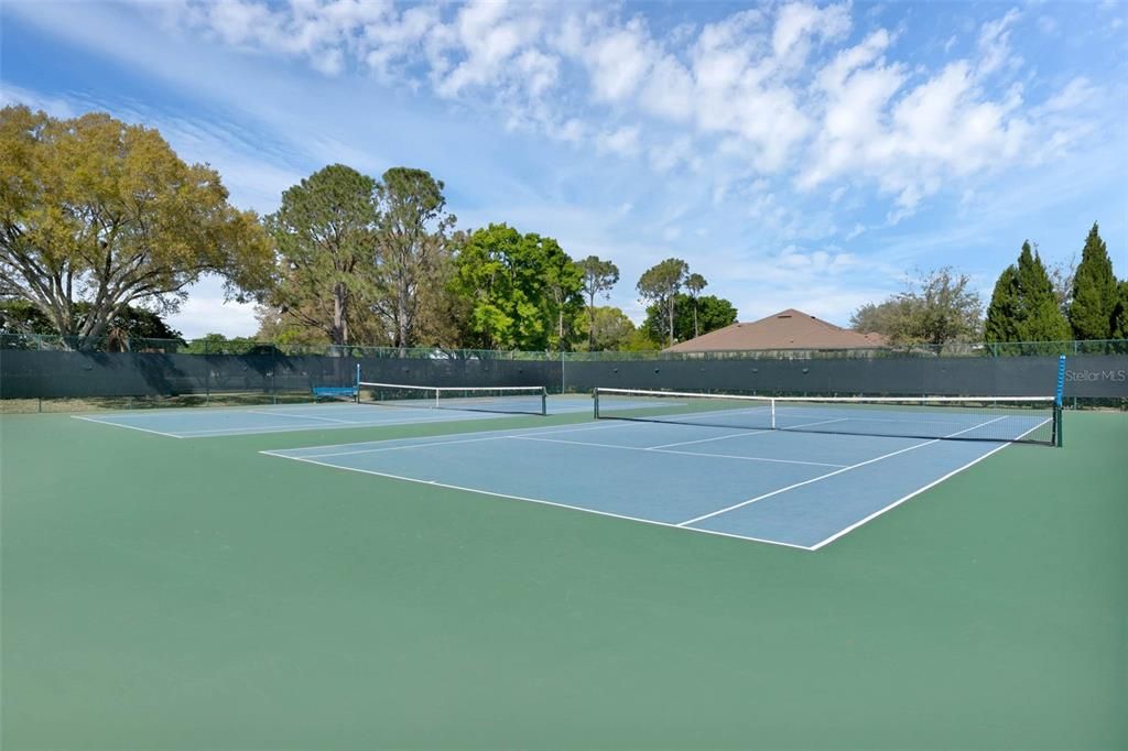 For Sale: $1,075,000 (4 beds, 3 baths, 2650 Square Feet)