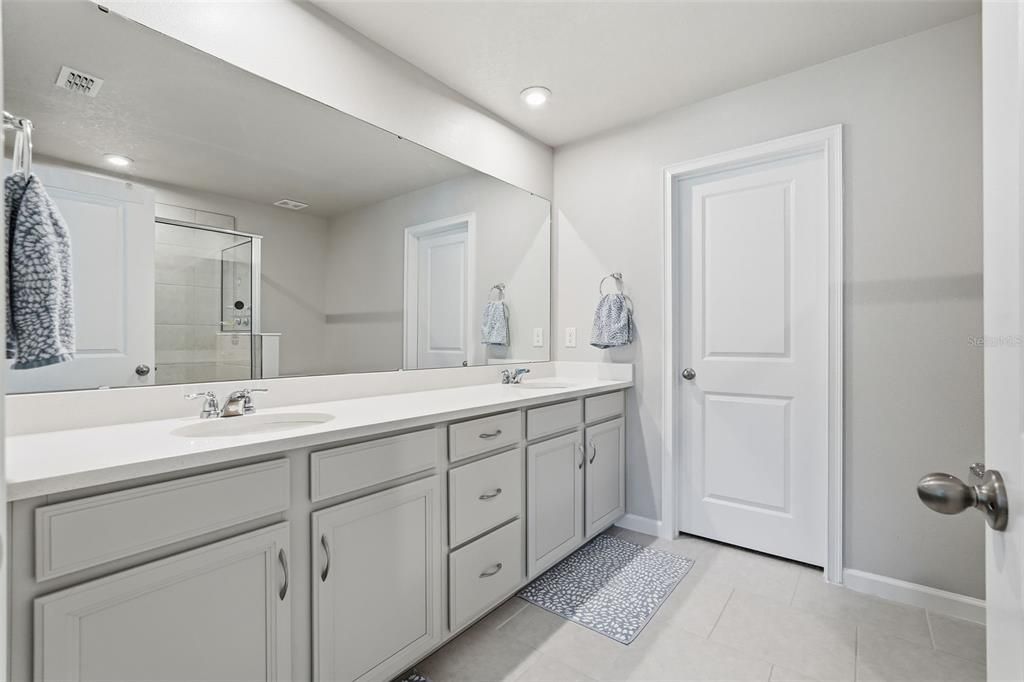 For Sale: $379,500 (3 beds, 2 baths, 1680 Square Feet)