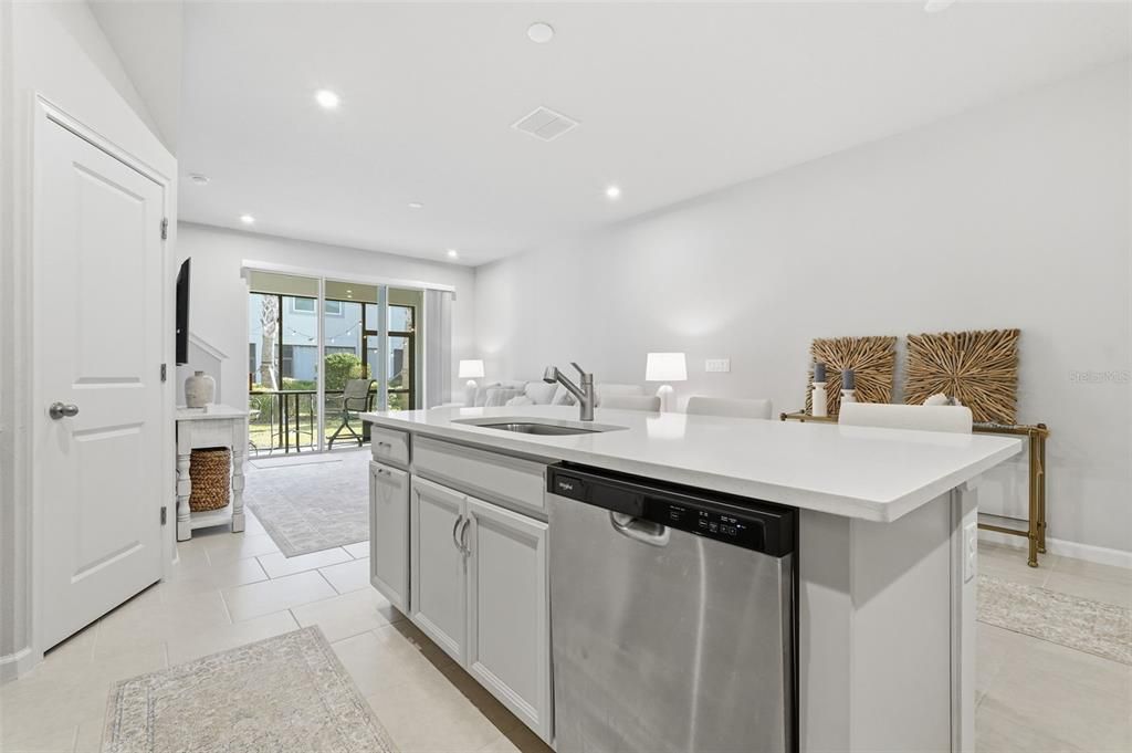 For Sale: $379,500 (3 beds, 2 baths, 1680 Square Feet)