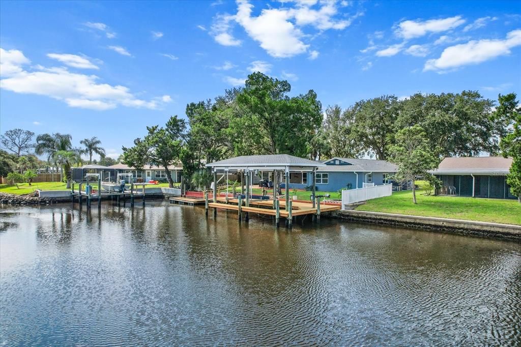 En Venta: $499,000 (3 camas, 2 baños, 1982 Pies cuadrados)