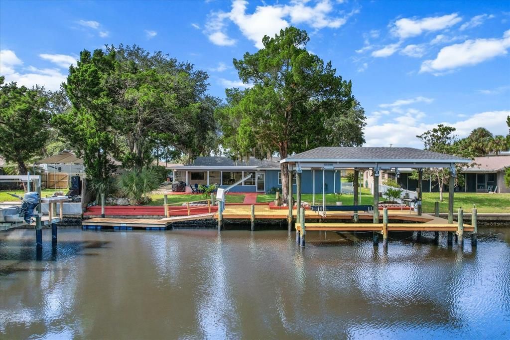 En Venta: $499,000 (3 camas, 2 baños, 1982 Pies cuadrados)