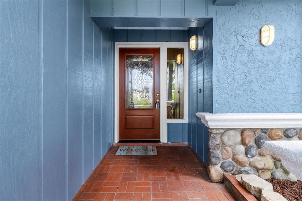 En Venta: $499,000 (3 camas, 2 baños, 1982 Pies cuadrados)