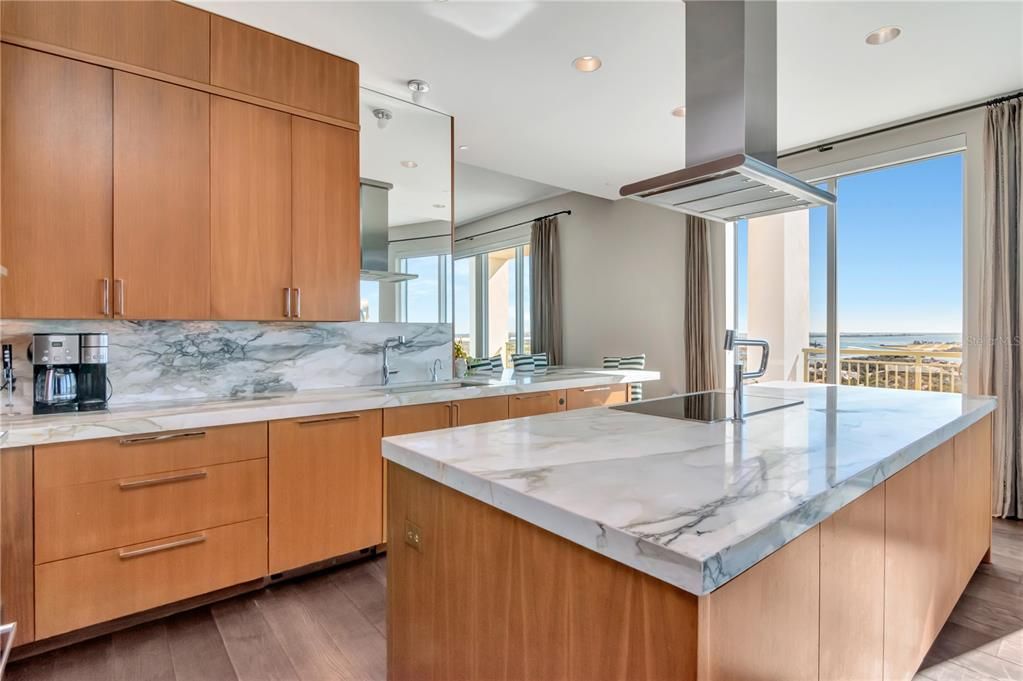 Active With Contract: $4,250,000 (4 beds, 4 baths, 4369 Square Feet)