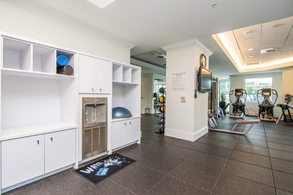 Active With Contract: $4,250,000 (4 beds, 4 baths, 4369 Square Feet)