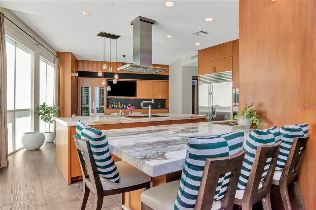 Active With Contract: $4,250,000 (4 beds, 4 baths, 4369 Square Feet)
