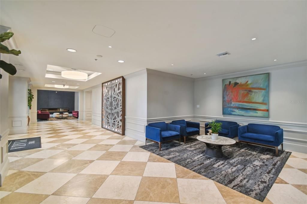 Active With Contract: $4,250,000 (4 beds, 4 baths, 4369 Square Feet)