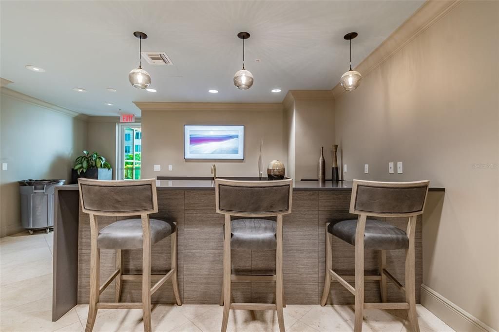 Active With Contract: $4,250,000 (4 beds, 4 baths, 4369 Square Feet)