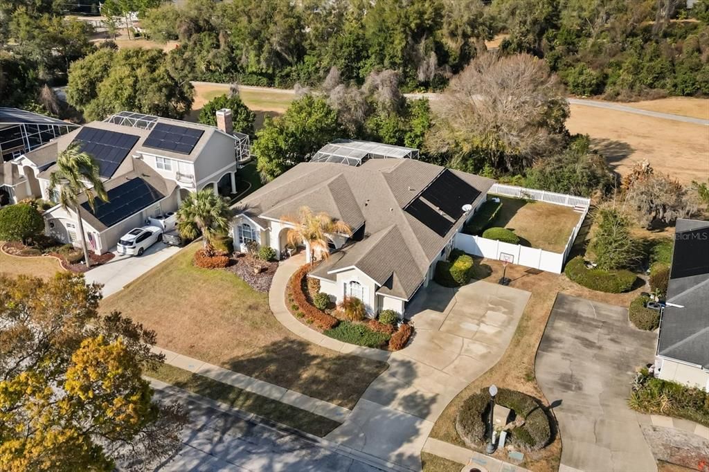 Activo con contrato: $579,900 (4 camas, 3 baños, 2575 Pies cuadrados)