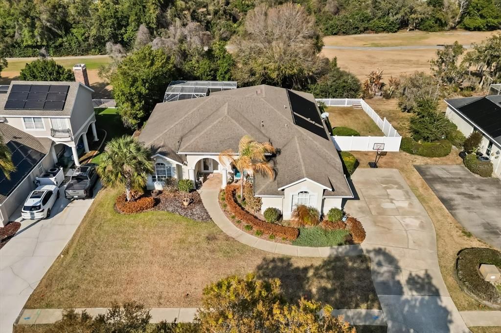 Activo con contrato: $579,900 (4 camas, 3 baños, 2575 Pies cuadrados)