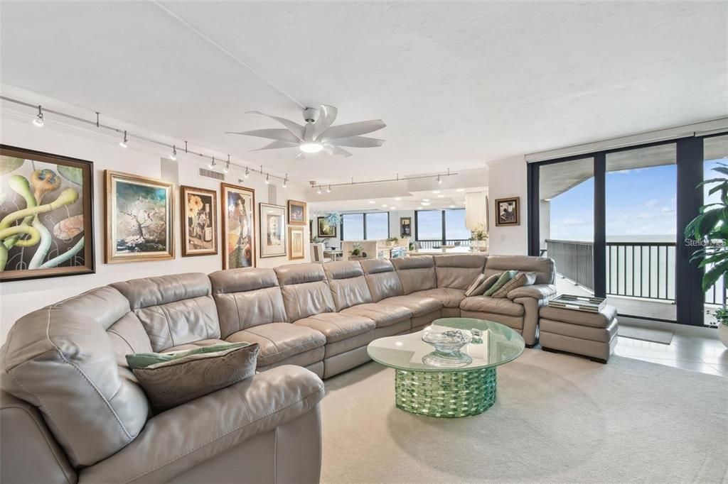For Sale: $2,900,000 (4 beds, 4 baths, 3532 Square Feet)