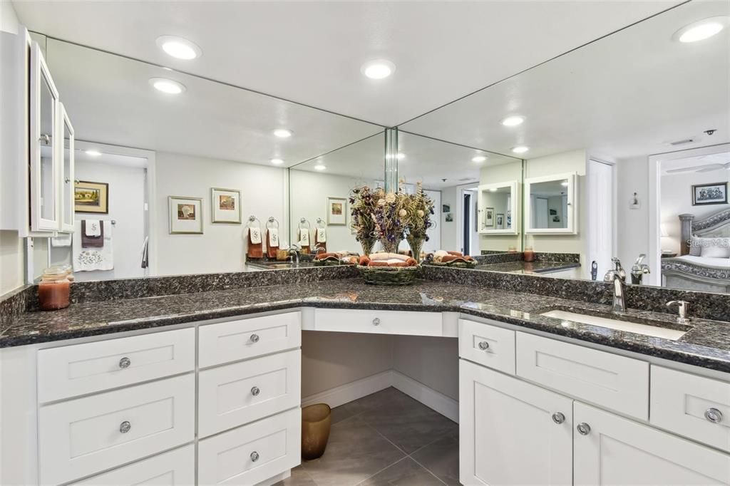 For Sale: $2,900,000 (4 beds, 4 baths, 3532 Square Feet)