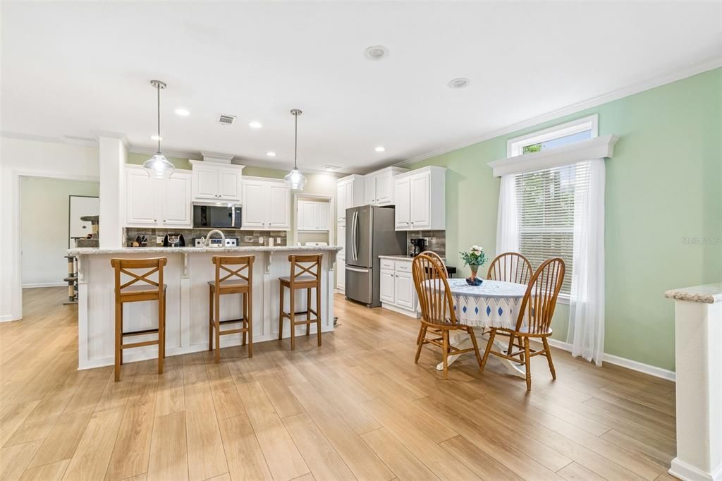 Active With Contract: $340,000 (3 beds, 2 baths, 1860 Square Feet)