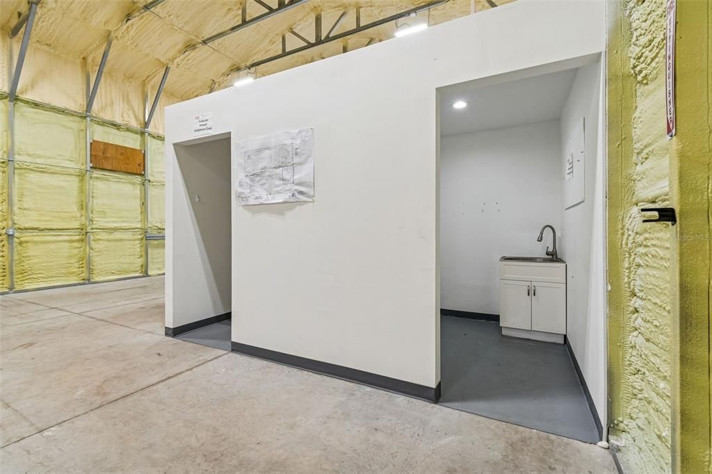 На продажу: $59,220 (0 спален, 0 ванн, 3290 Квадратных фут)