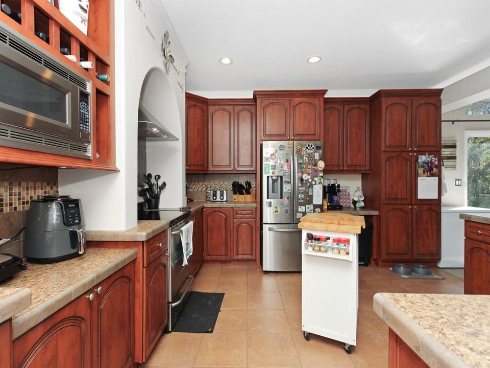 En Venta: $445,000 (3 camas, 2 baños, 1800 Pies cuadrados)