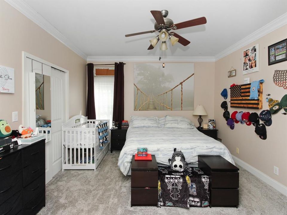 En Venta: $445,000 (3 camas, 2 baños, 1800 Pies cuadrados)