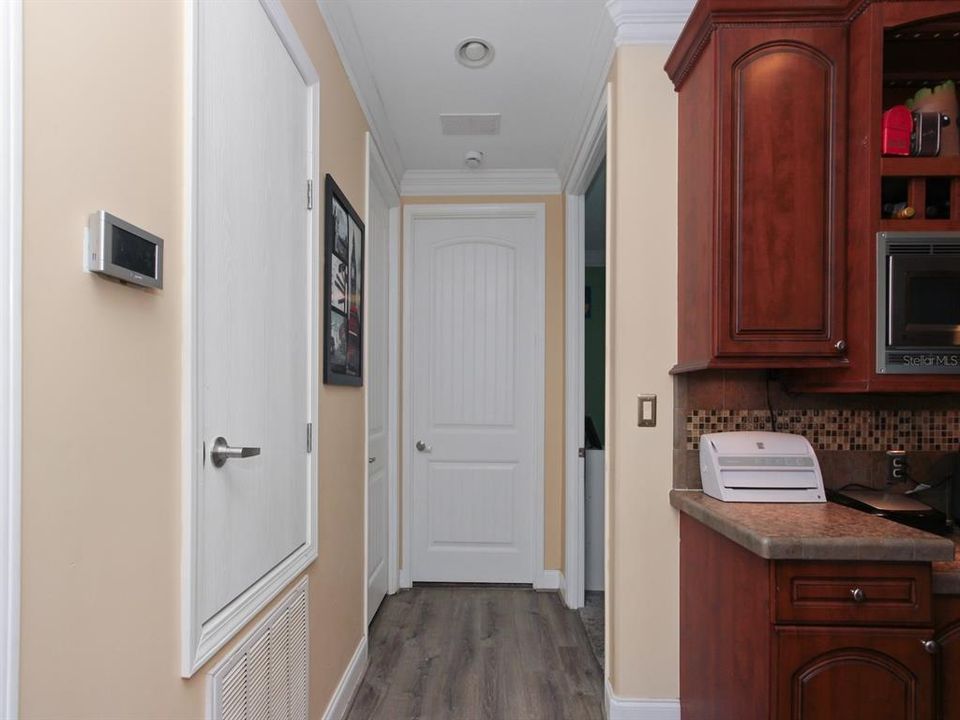 En Venta: $445,000 (3 camas, 2 baños, 1800 Pies cuadrados)