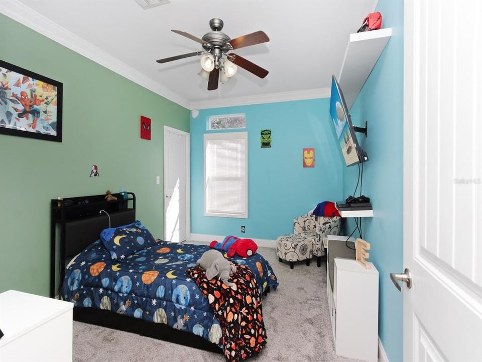 En Venta: $445,000 (3 camas, 2 baños, 1800 Pies cuadrados)
