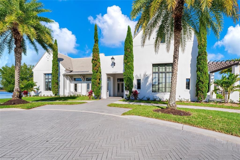 For Sale: $1,085,000 (5 beds, 4 baths, 3886 Square Feet)