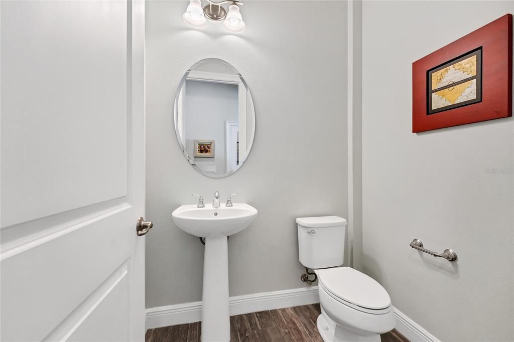 For Sale: $1,085,000 (5 beds, 4 baths, 3886 Square Feet)