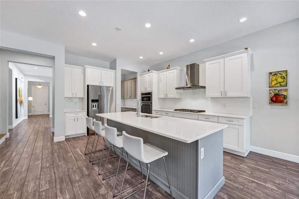 For Sale: $1,085,000 (5 beds, 4 baths, 3886 Square Feet)