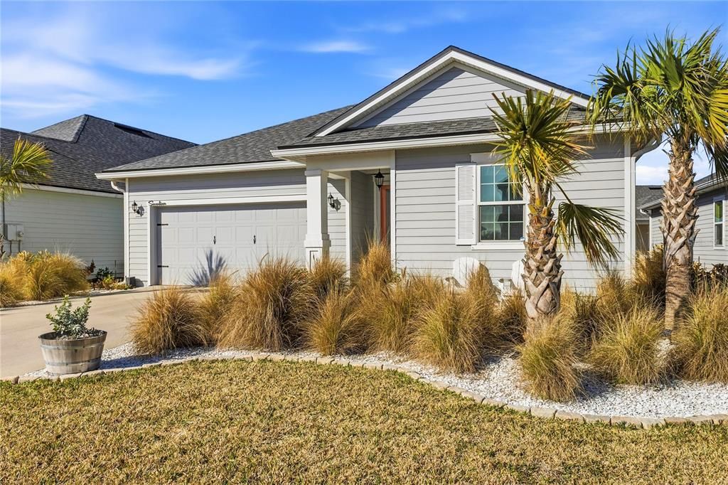 Active With Contract: $550,000 (3 beds, 2 baths, 1810 Square Feet)