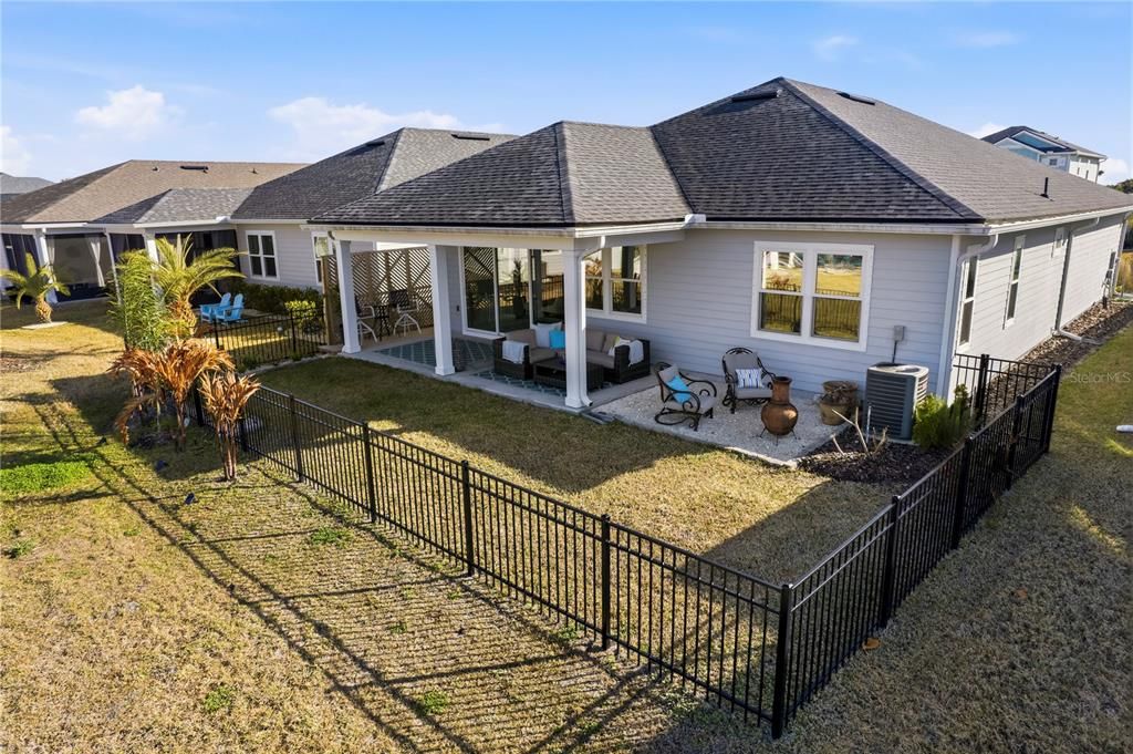 Active With Contract: $550,000 (3 beds, 2 baths, 1810 Square Feet)